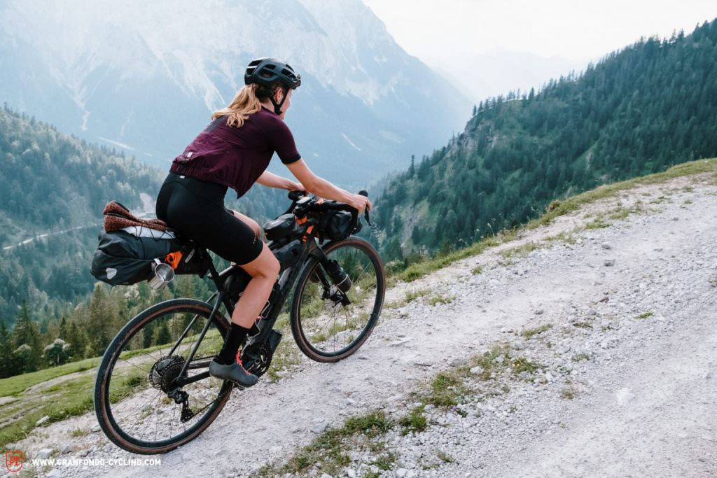 Bikepacking-Gravel-Specialized-Diverge-Test-Review-972-1-1536x1025.jpg Bikepacking-Gravel-Specialized-Diverge-Test-Review-972-1-1536x1025.jpg