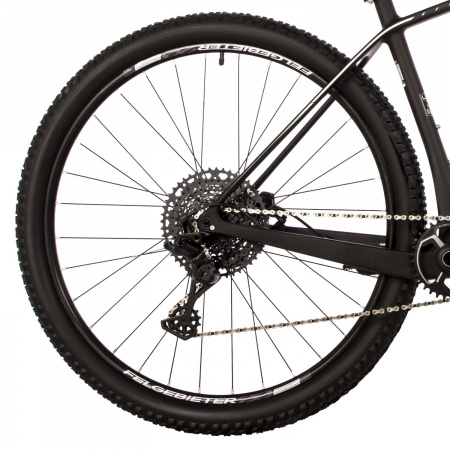 Велосипед Stinger Genesis Std 29" (2023) (Велосипед STINGER 29" GENESIS STD черный, карбон,размер LG)